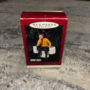 1995 Hallmark Keepsake Captain James T. Kirk Ornament‎